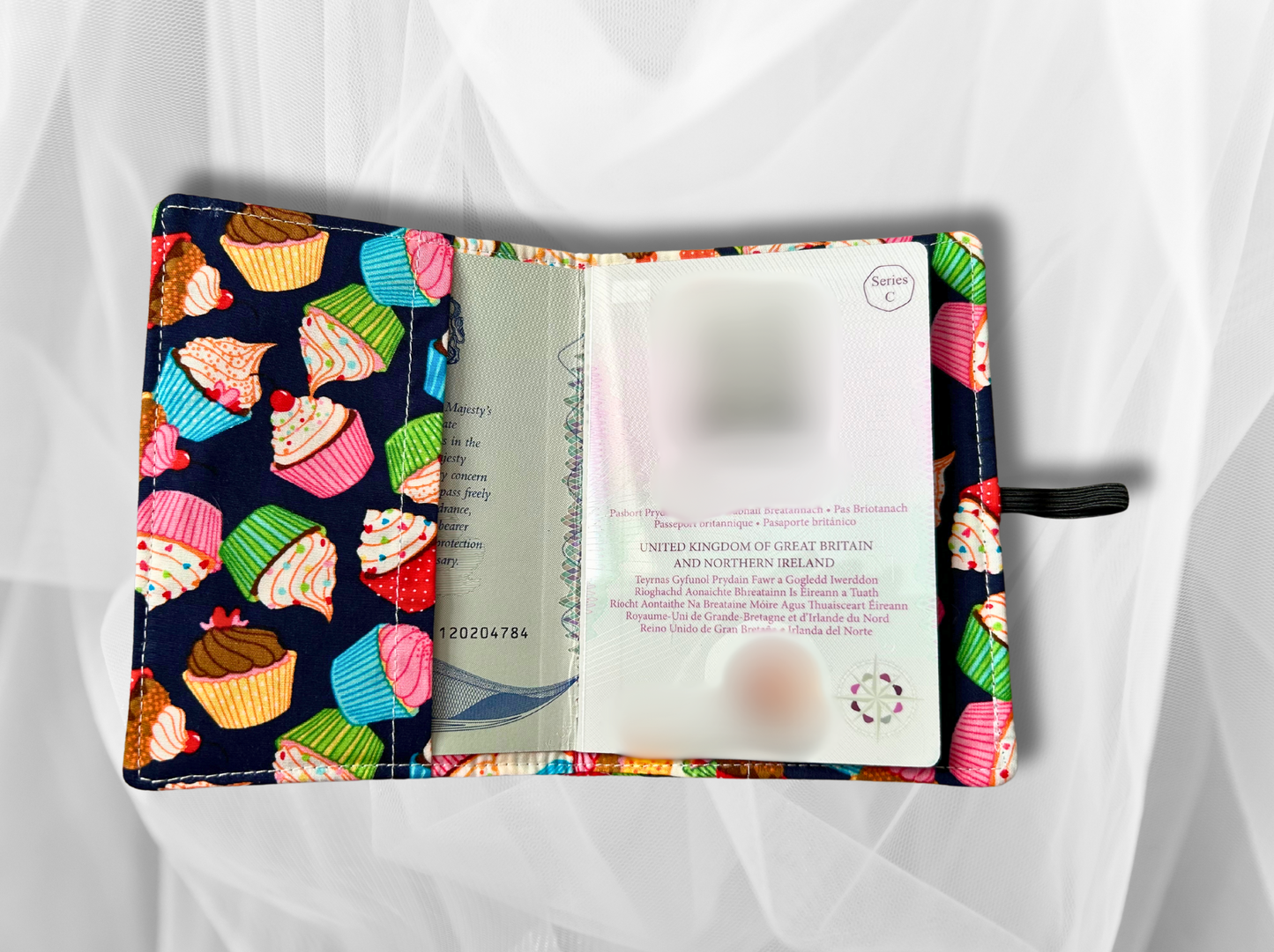 Passport cover, passport holder, passport wallet, Cupcakes
