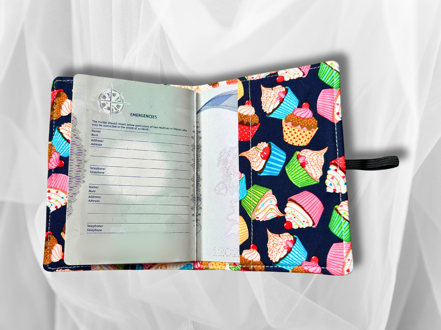 Passport cover, passport holder, passport wallet, Cupcakes