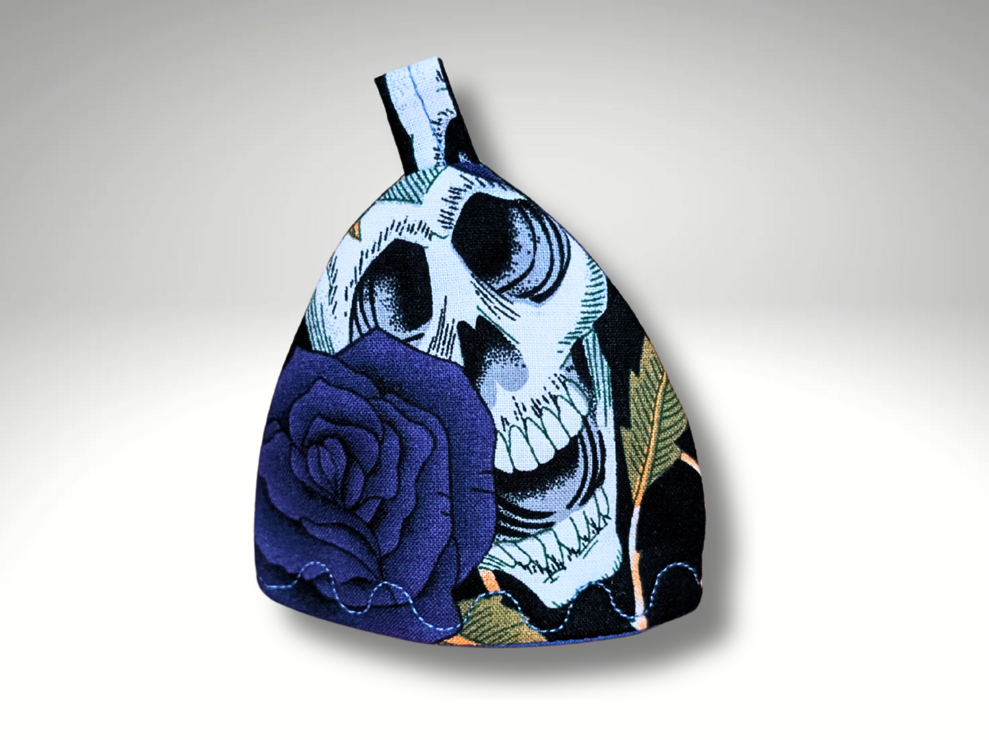 Egg Cosy, Skulls, Kitchen accessories, housewarming, Gothic