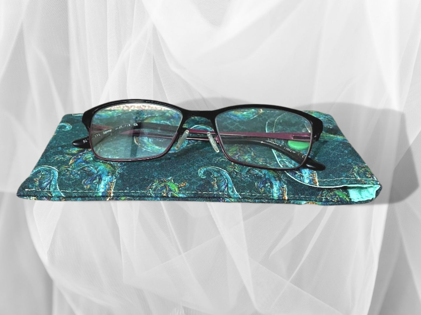 Glasses case, sunglasses case, fathers day gift, soft padded glasses case, soft pouch, Dragons, mothers day gift