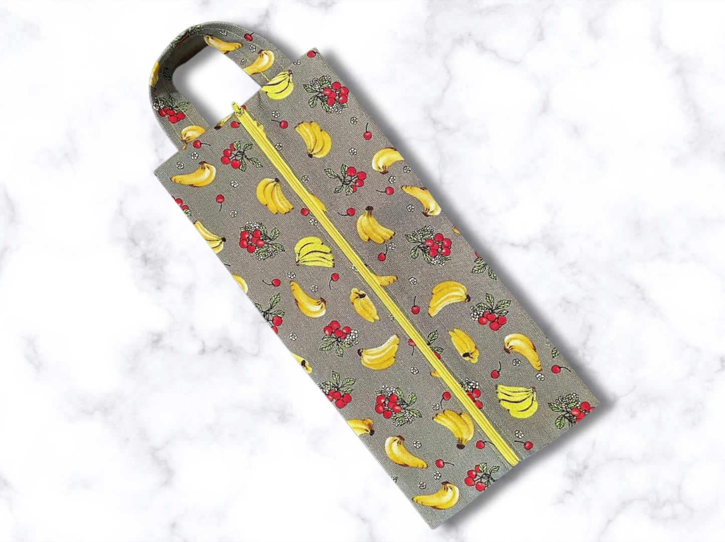 Shoe bag, toiletry bag, travel bag, holiday bag, reusable gift bags, make up bag, bananas, holiday accessories