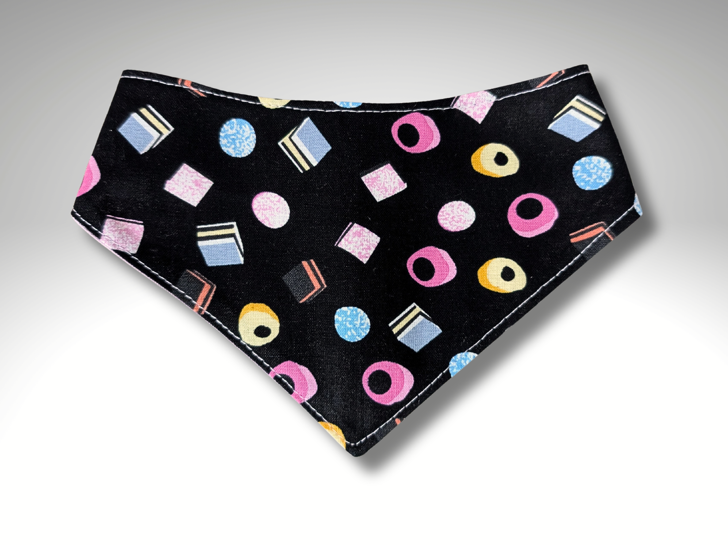 Fun Pet Bandana, dog, cat, Sweets, Liquorice Allsorts