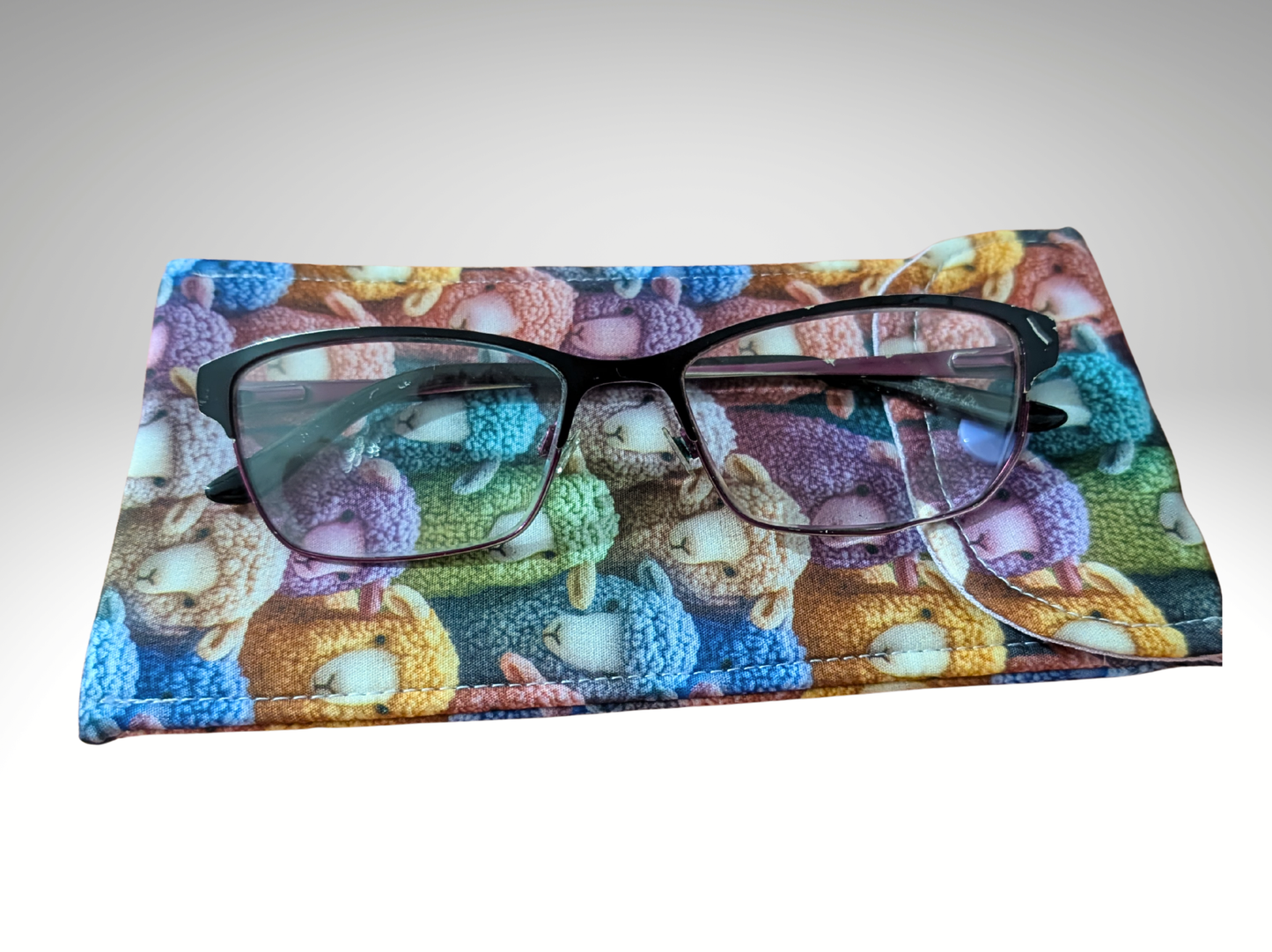 Glasses case, sunglasses pouch, soft padded glasses case, Sheep