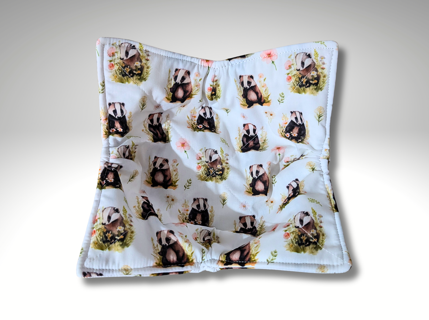 Badger bowl cozy, bowl cosy, bowl holder, potholder, bowl hugger