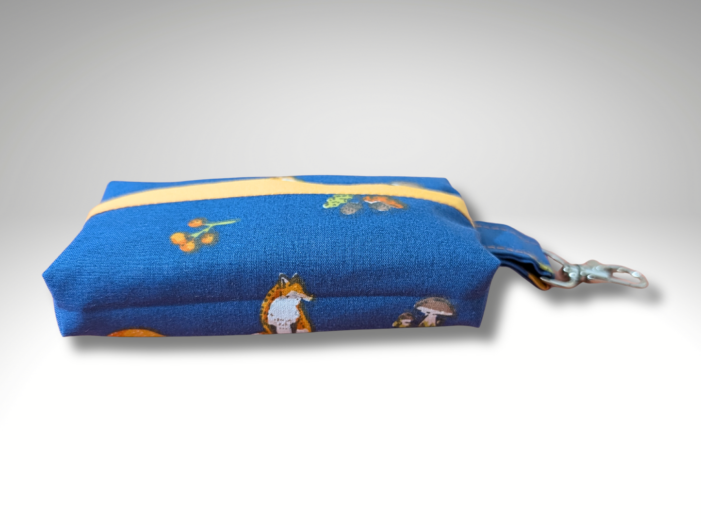 Pocket tissue holder, Key fob tissue holder, travel tissue, Fox