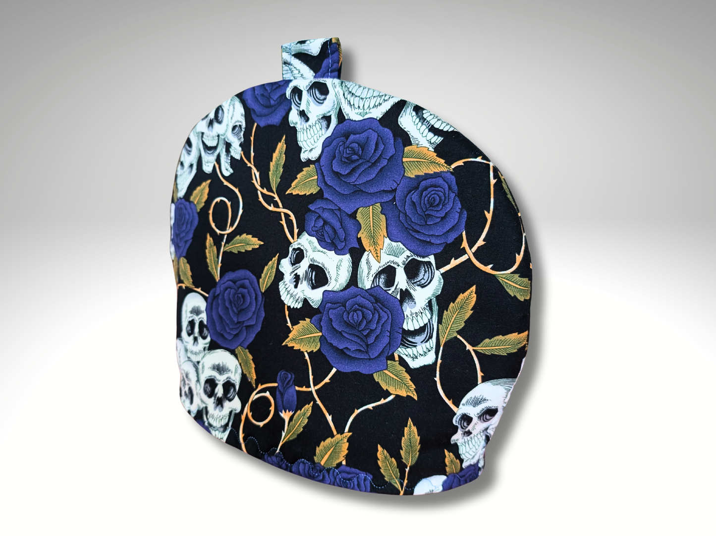 Tea Cosy, Teapot cover, Kitchen accessories, housewarming, Skulls, Gothic style