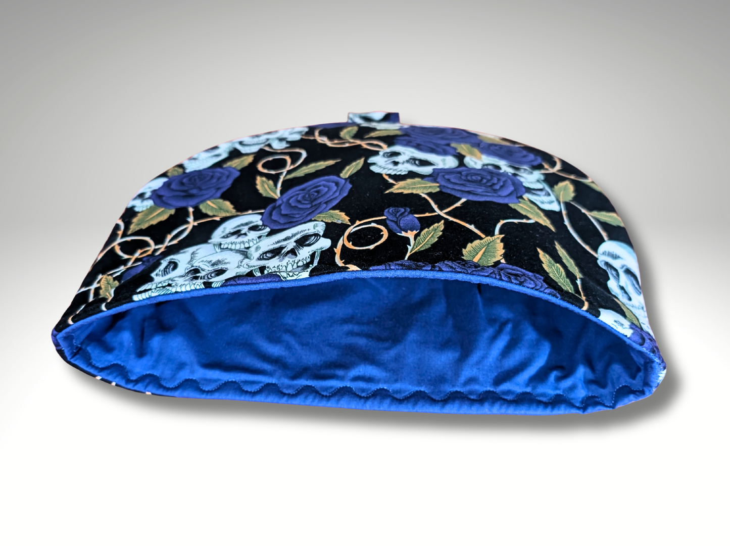 Tea Cosy, Teapot cover, Kitchen accessories, housewarming, Skulls, Gothic style