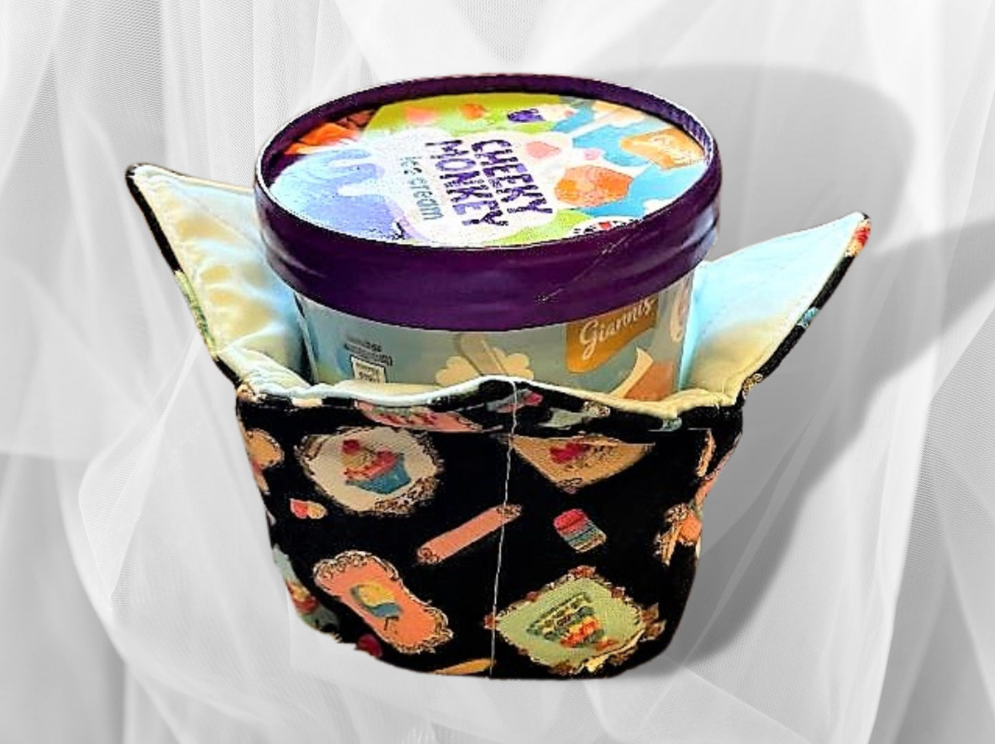 Ice cream cozy, Ice cream holder, ice cream bowl, Noodle bowl, bowl holder, party gift, Retro